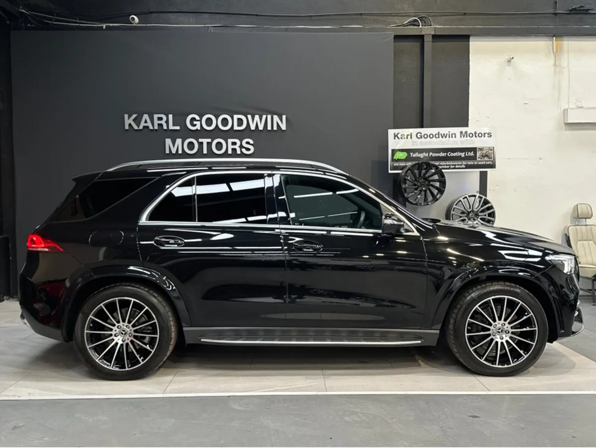 GLE 400 D AMG LINE PREMIUM 7 SEATER - Image 4