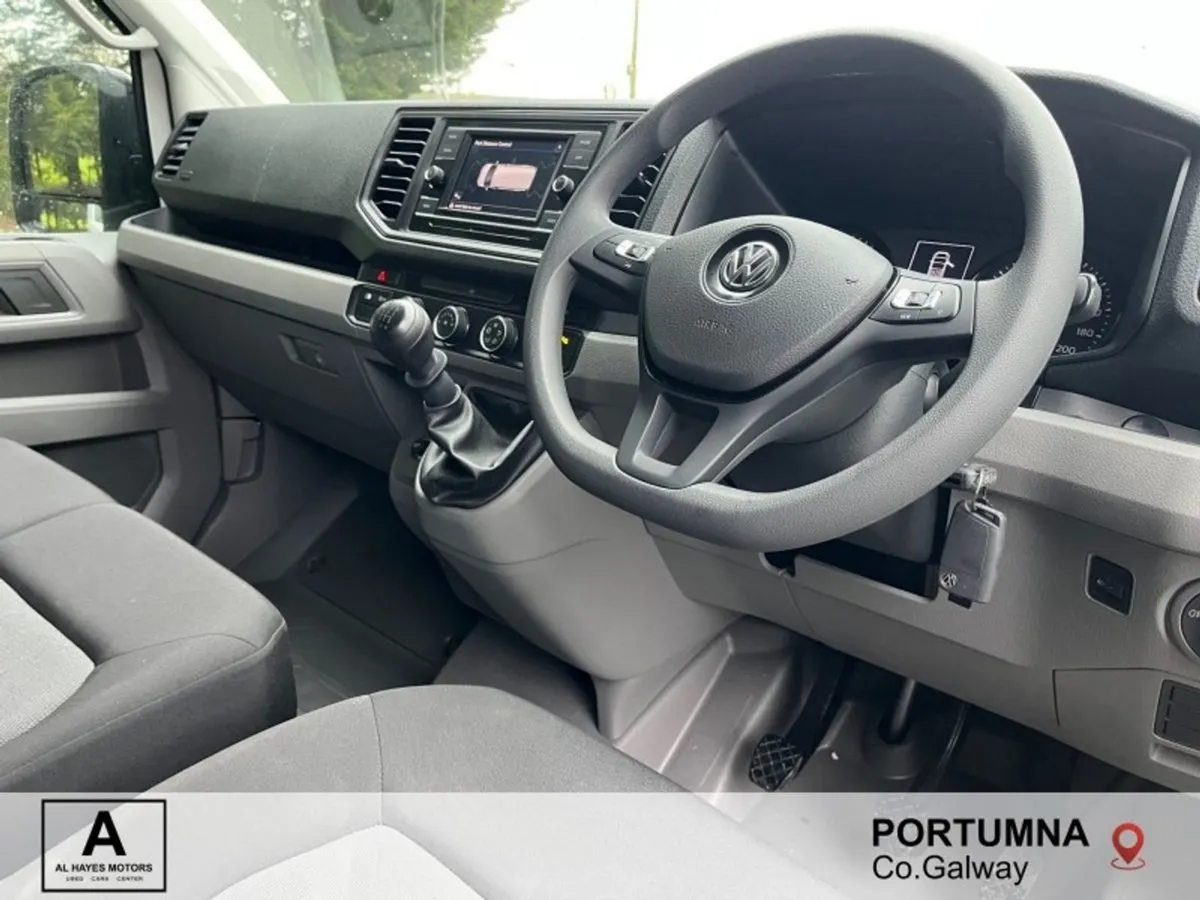 Volkswagen Crafter Trend 35 MWB 2.0tdi 6speed 140 - Image 2
