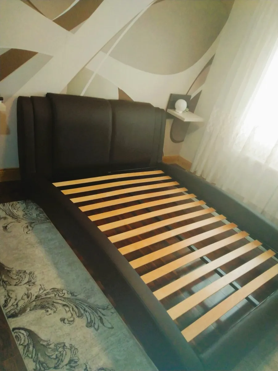 Bed - Image 4