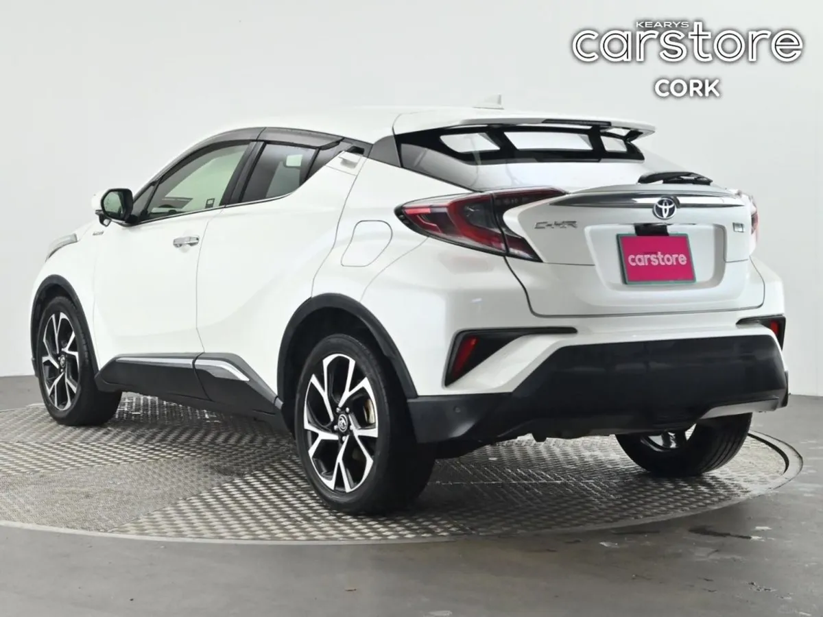 Toyota C-HR 1.8 Hybrid Auto - Image 4