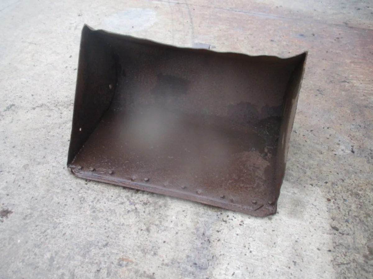 MF Loader Bucket - Image 1