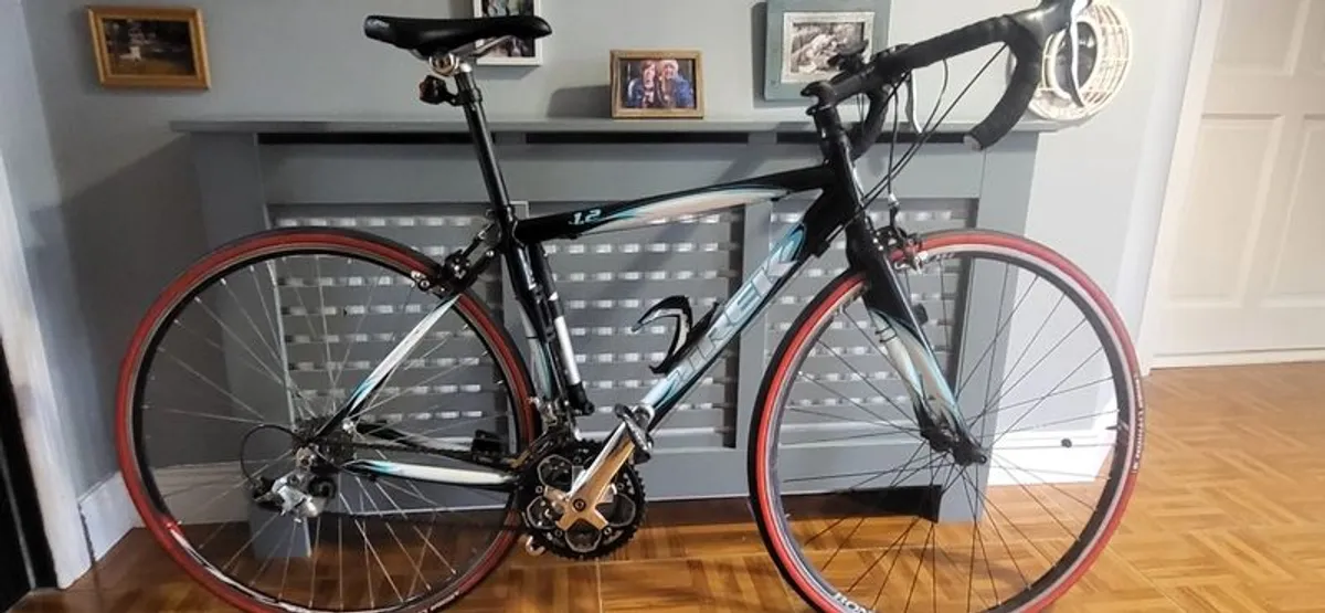 Trek 1.2 Alpha Road Bike - Image 1