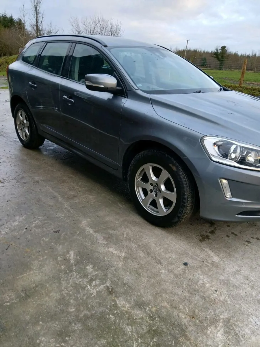 Volvo XC 60 - Image 3