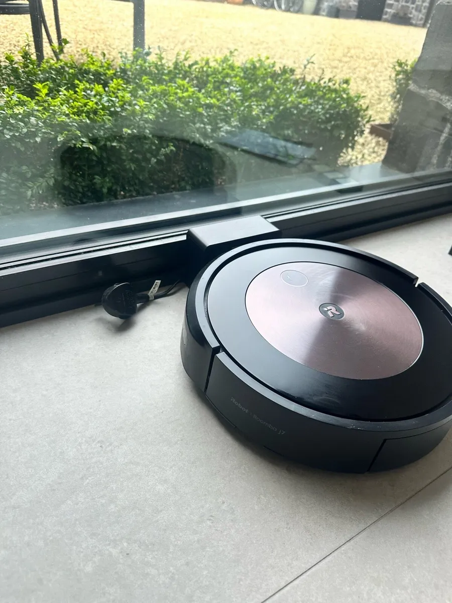 Robot vacuum - Image 3