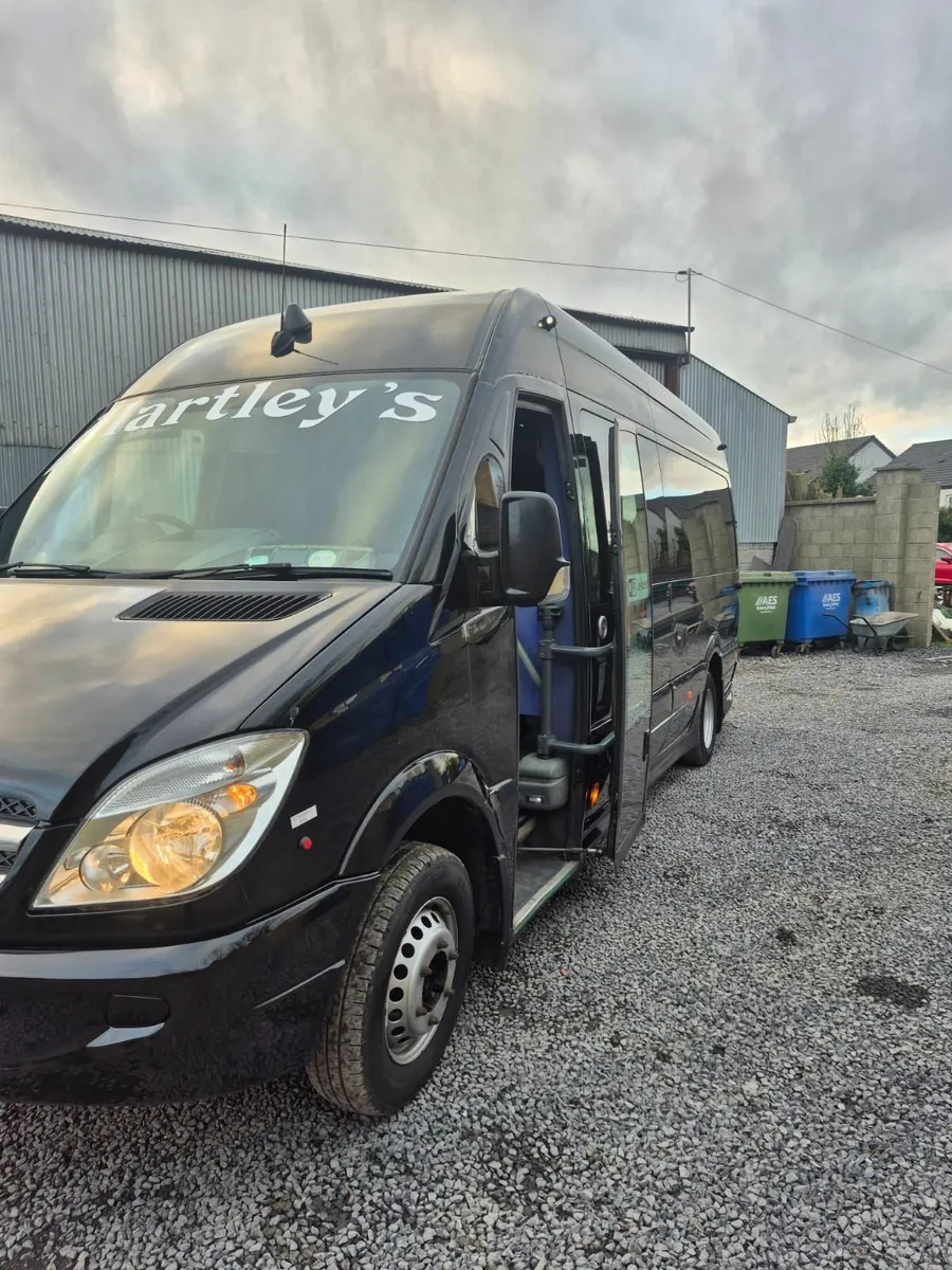 16 seater Sprinter - Image 1