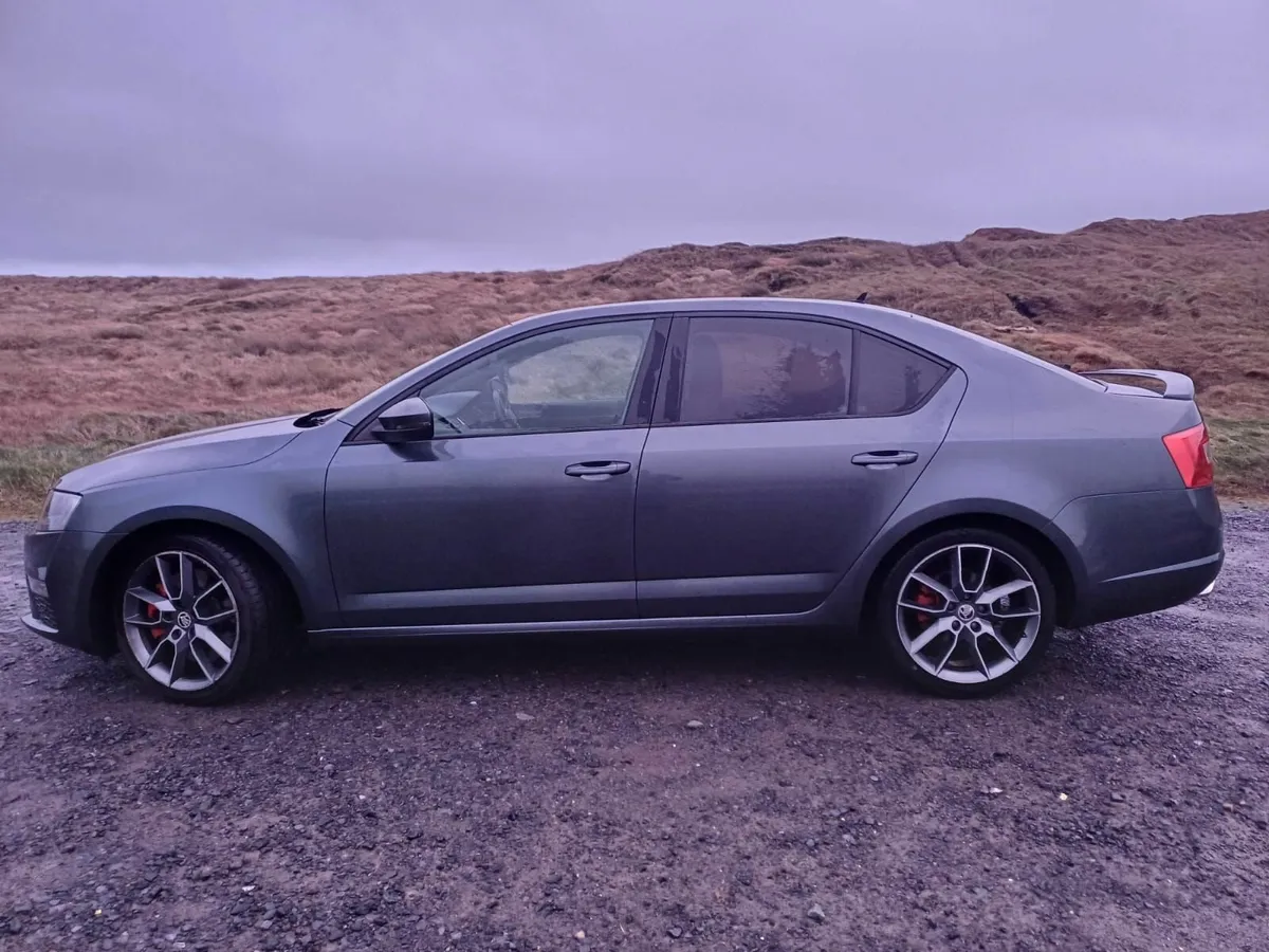 2016 Skoda Octavia VRS 2.0 TDI 184BHP - Image 3