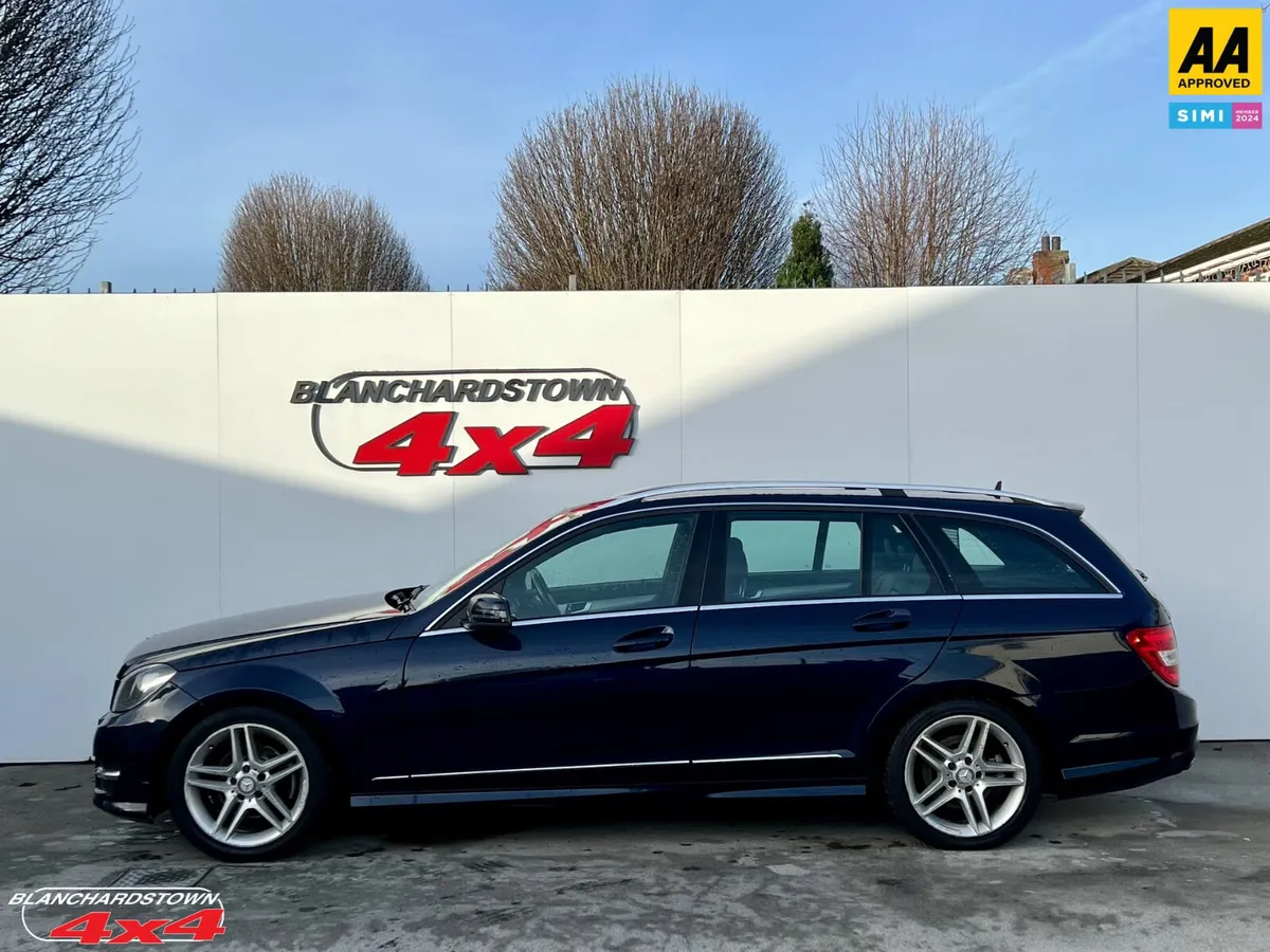 MERCEDES BENZ C220 AMG LINE AUTOMATIC - Image 3