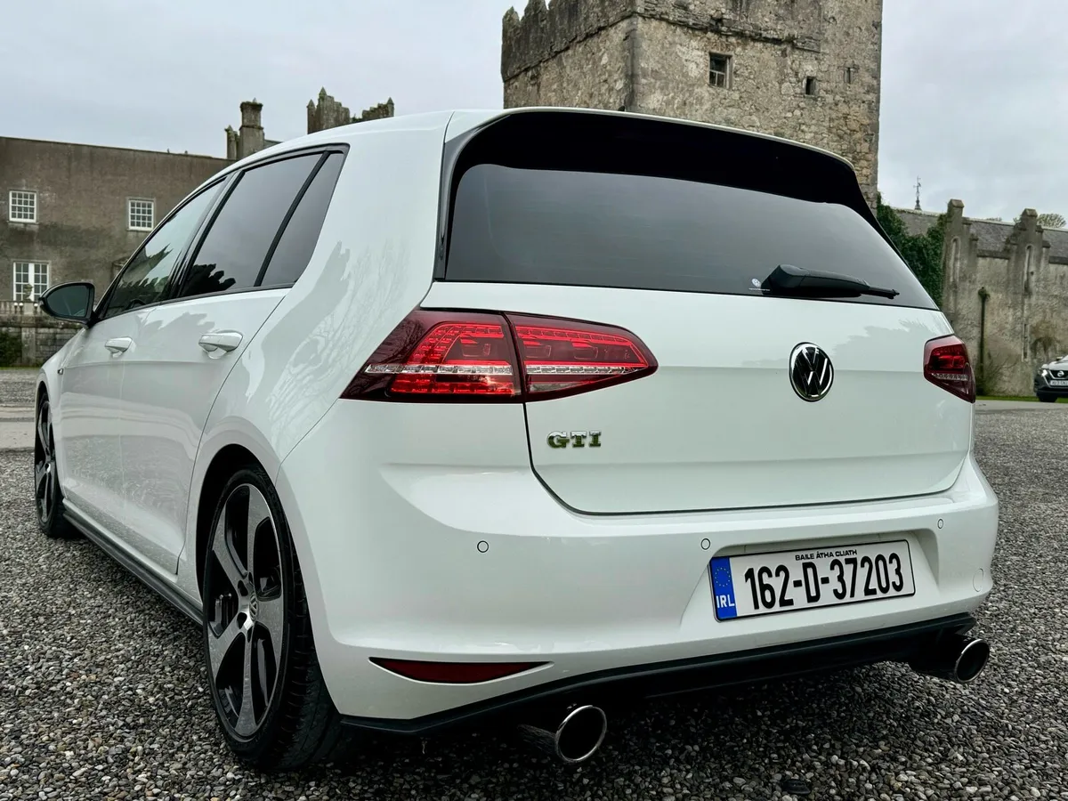 2016 GOLF GTI - AUTO - IMMACULATE- NCT & TAX - Image 3