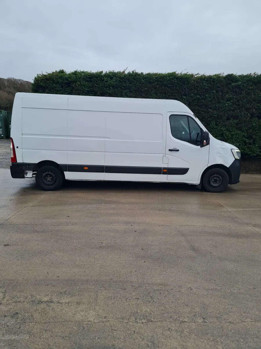 2019 Renault Master - Image 4