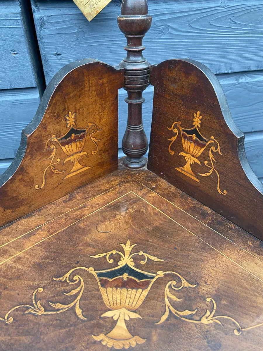 Beautiful Victorian Inlaid whatnot - Image 2