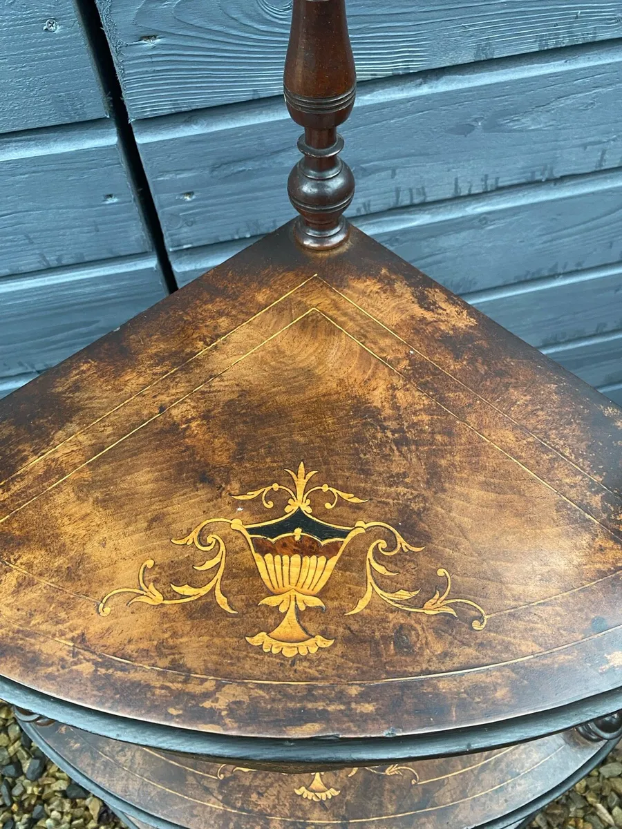 Beautiful Victorian Inlaid whatnot - Image 3