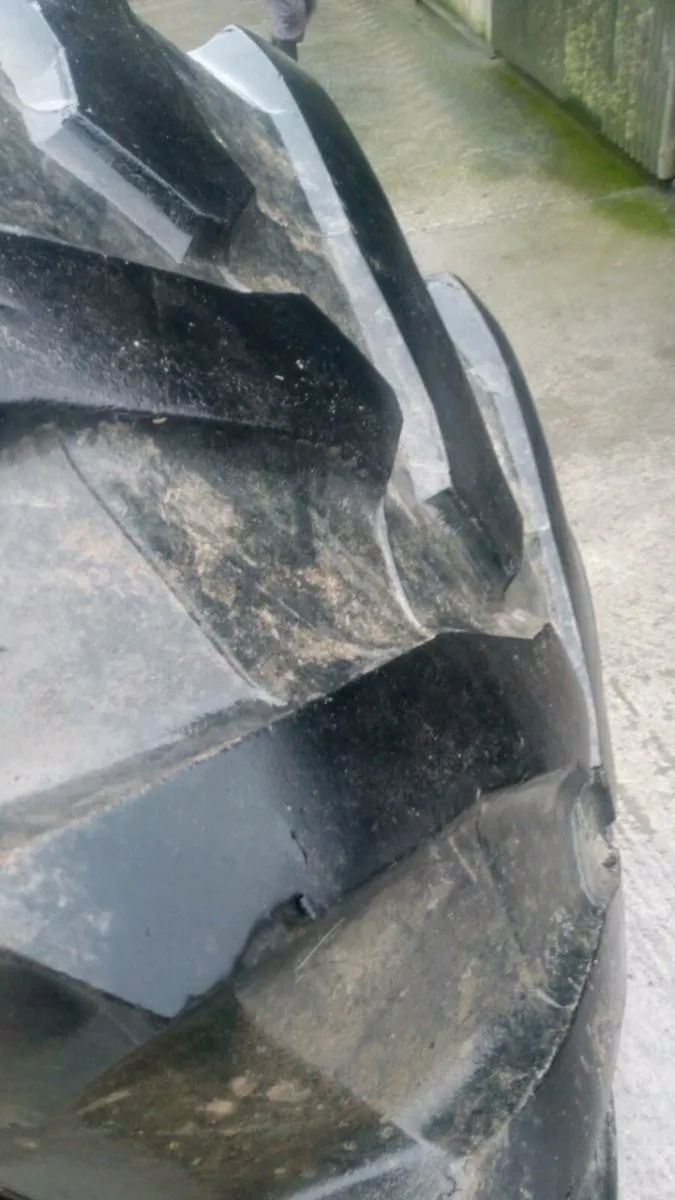 Tyres - Image 3