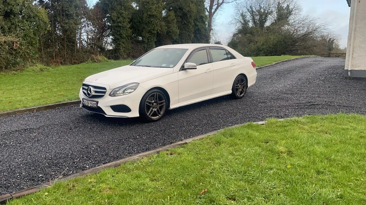 2014 e250 - Image 3