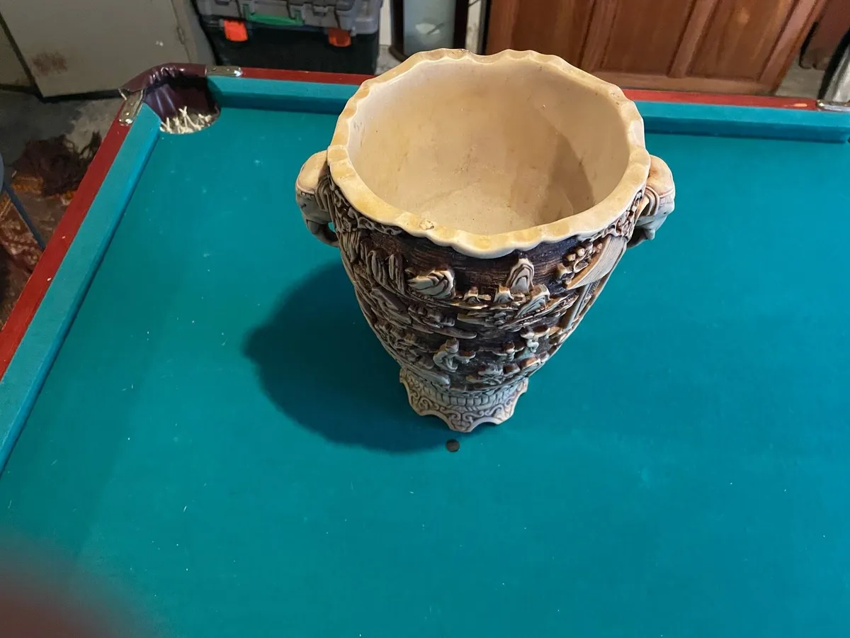 Japanese Design Vase - Image 2