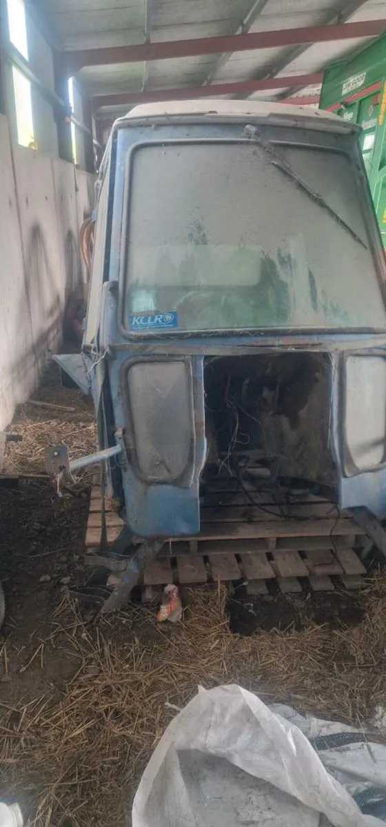 Ford Q cab - Image 1