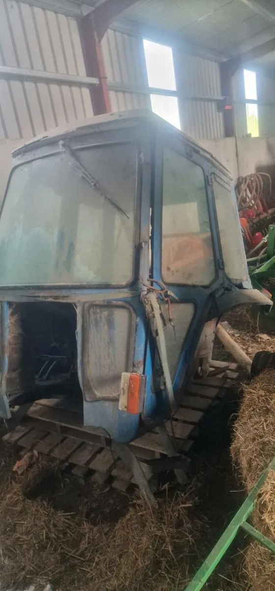 Ford Q cab - Image 2
