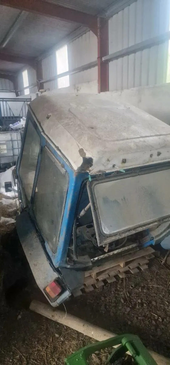 Ford Q cab - Image 4
