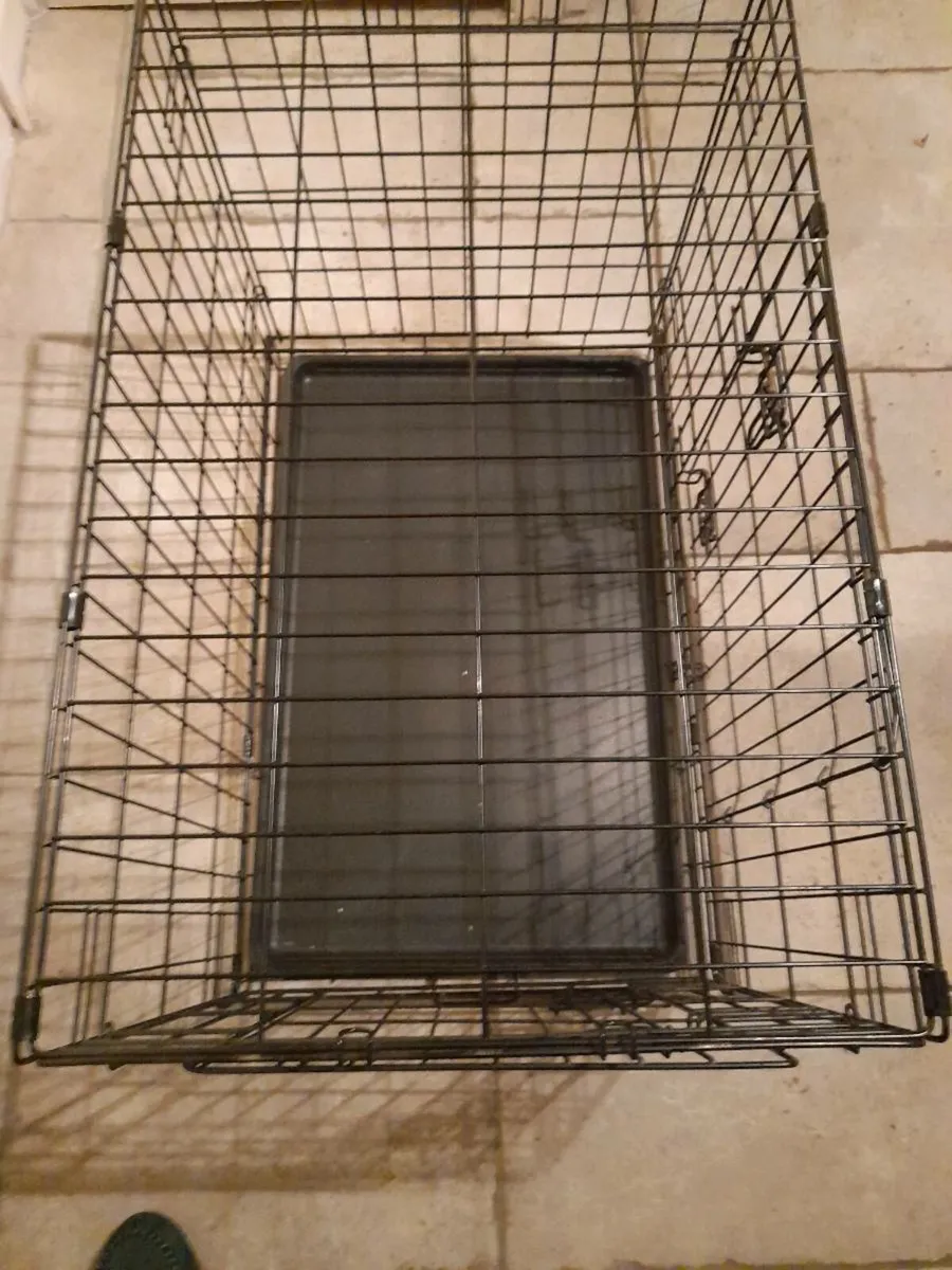 Dog cage - Image 1