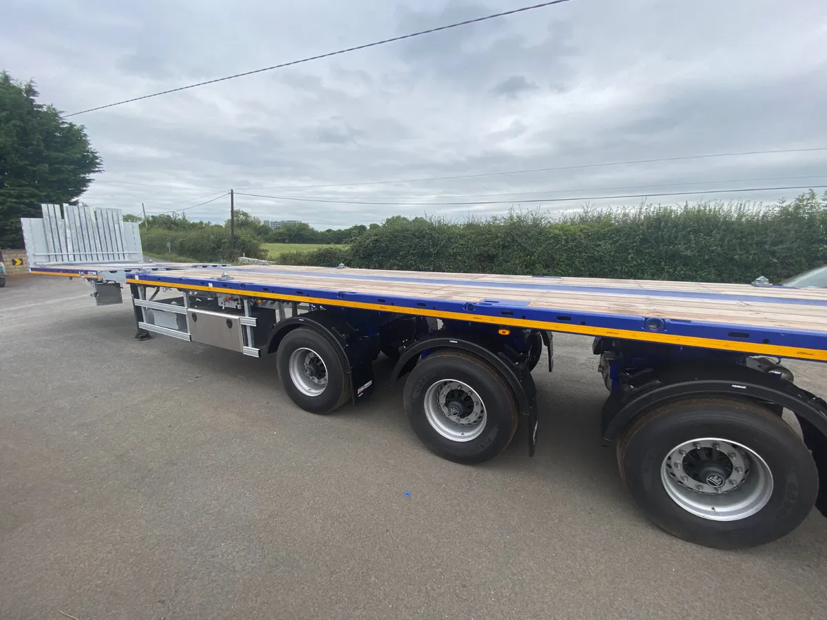 2025 MAX210 POWER STEERED EXTENDABLE - Image 2