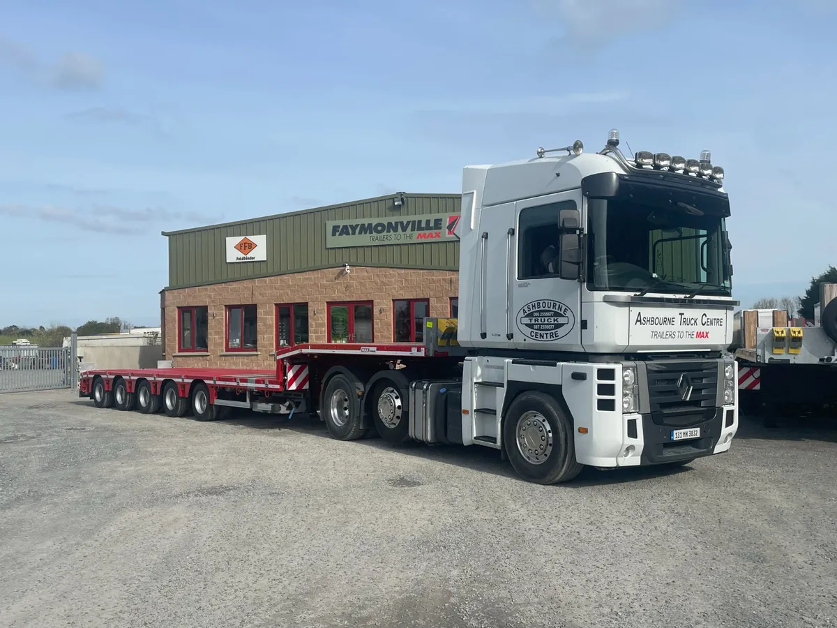 2025 MAX Trailer 5 Axle - Image 2