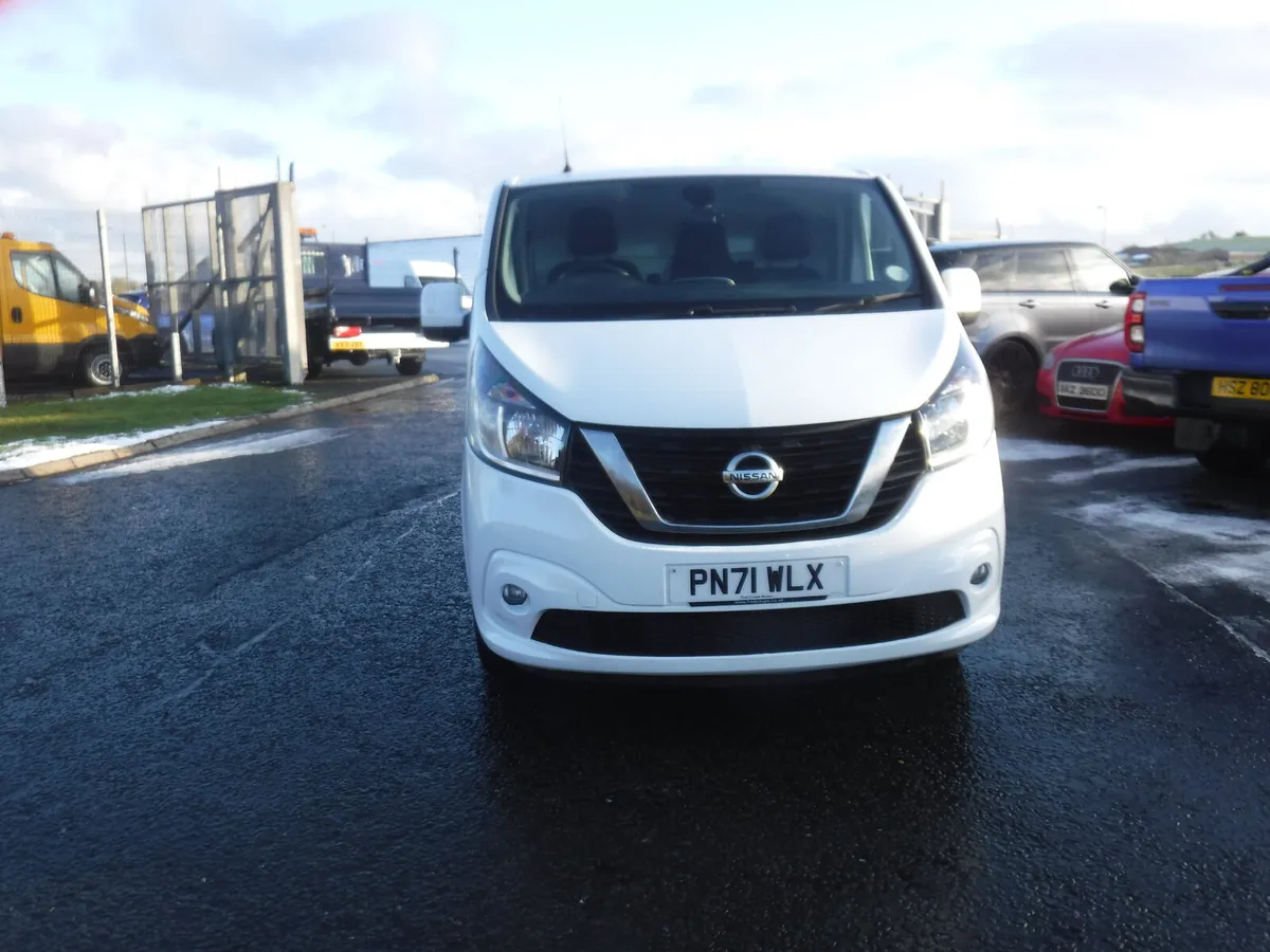 Nissan NV300 2021 lwb panel van with air con . - Image 3