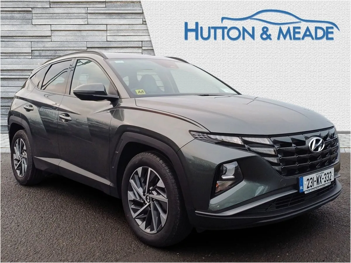 Hyundai Tucson Executive 1.6 Diesel 5dr - Image 1