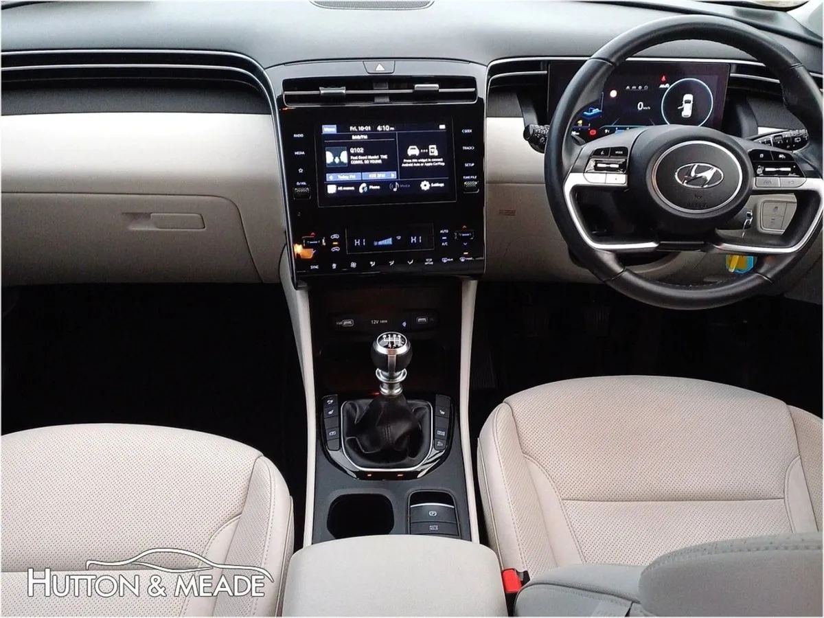 Hyundai Tucson Executive 1.6 Diesel 5dr - Image 3
