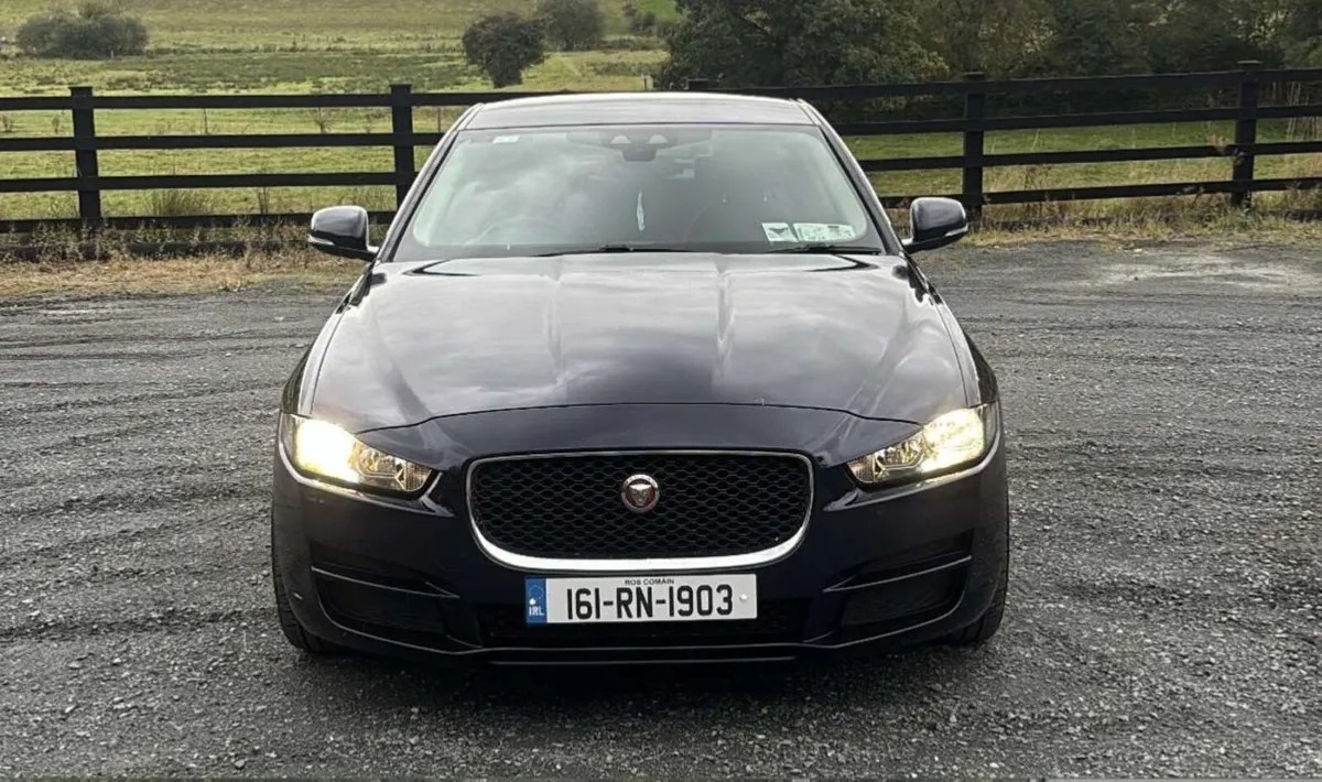 Jaguar XE 2016 - Image 3