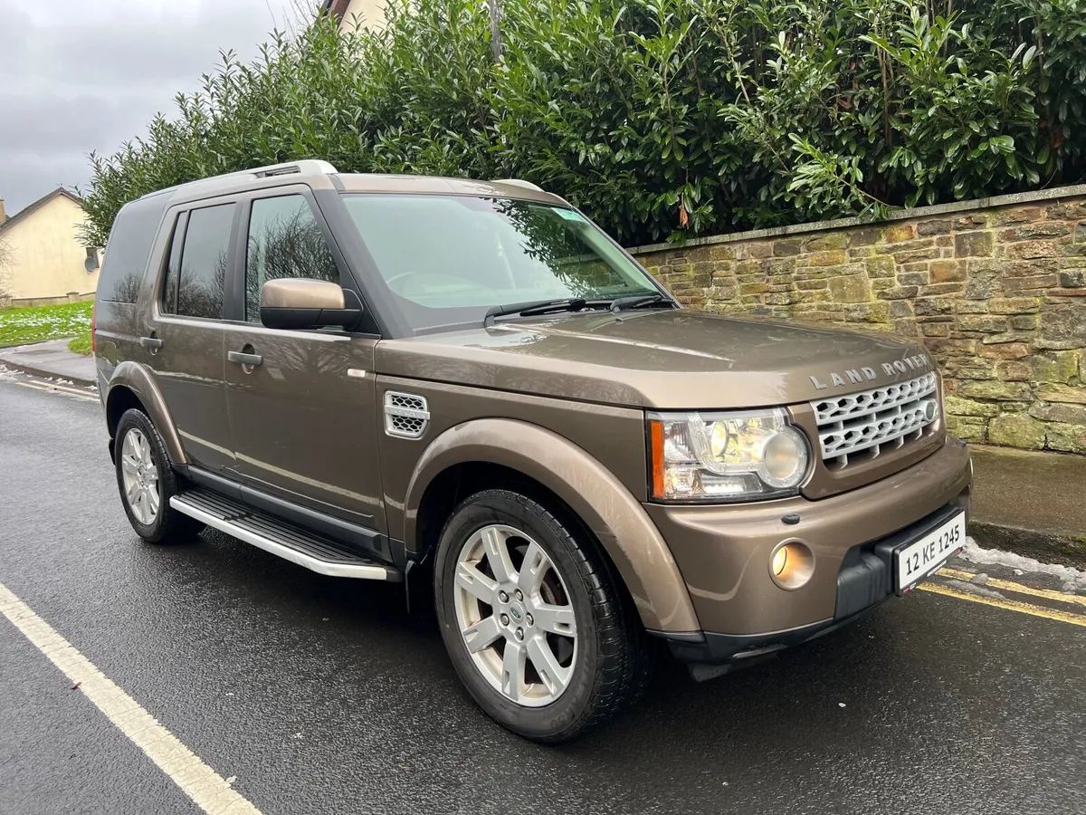 Land Rover Discovery 2012 AS NEW 5 Seater Crewcab - Image 2