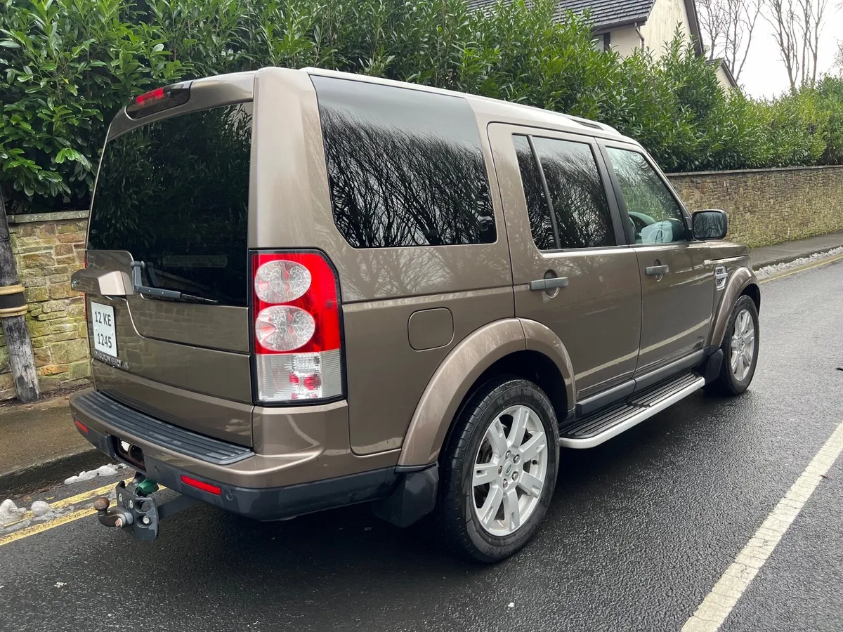 Land Rover Discovery 2012 AS NEW 5 Seater Crewcab - Image 3