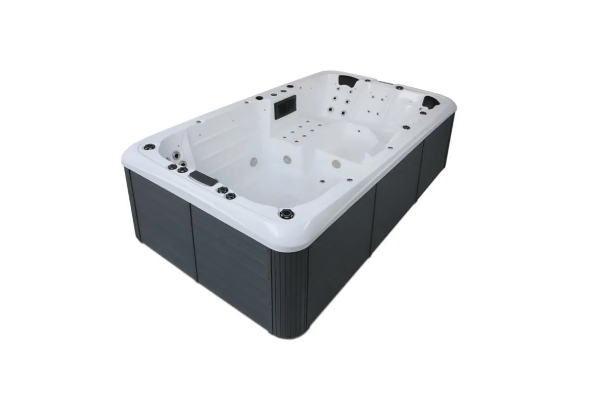 Endless pool/ swimspa - Image 2