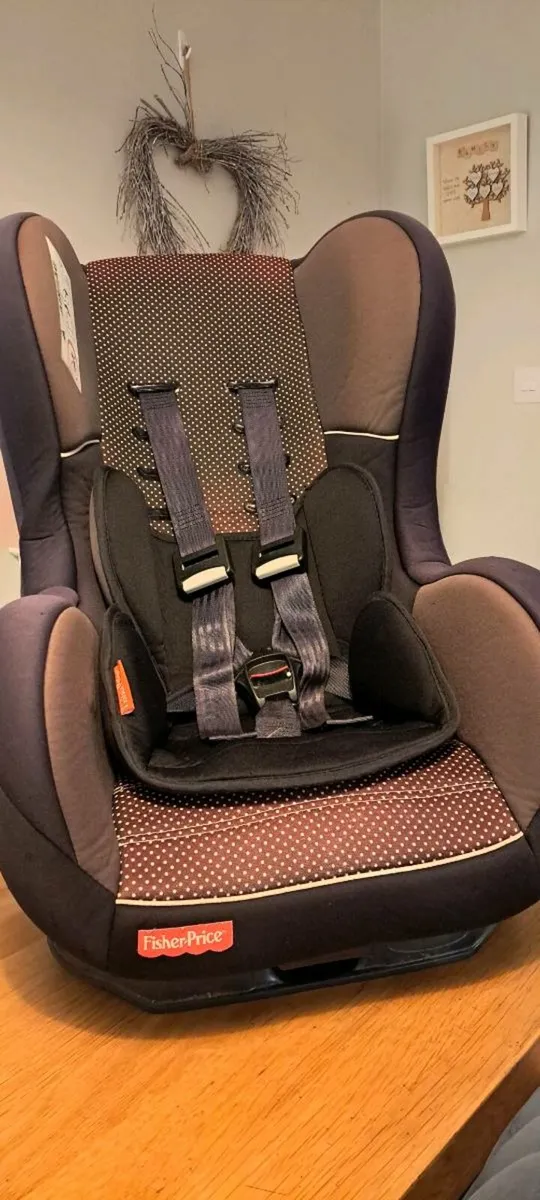 Car seat for baby - Image 1