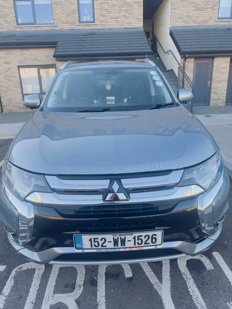 Plugin hybrid Mitsubishi outlander - Image 1