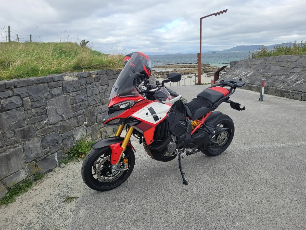 DUCATI MULTISTRADA PIKES PEAK 2023 - Image 2