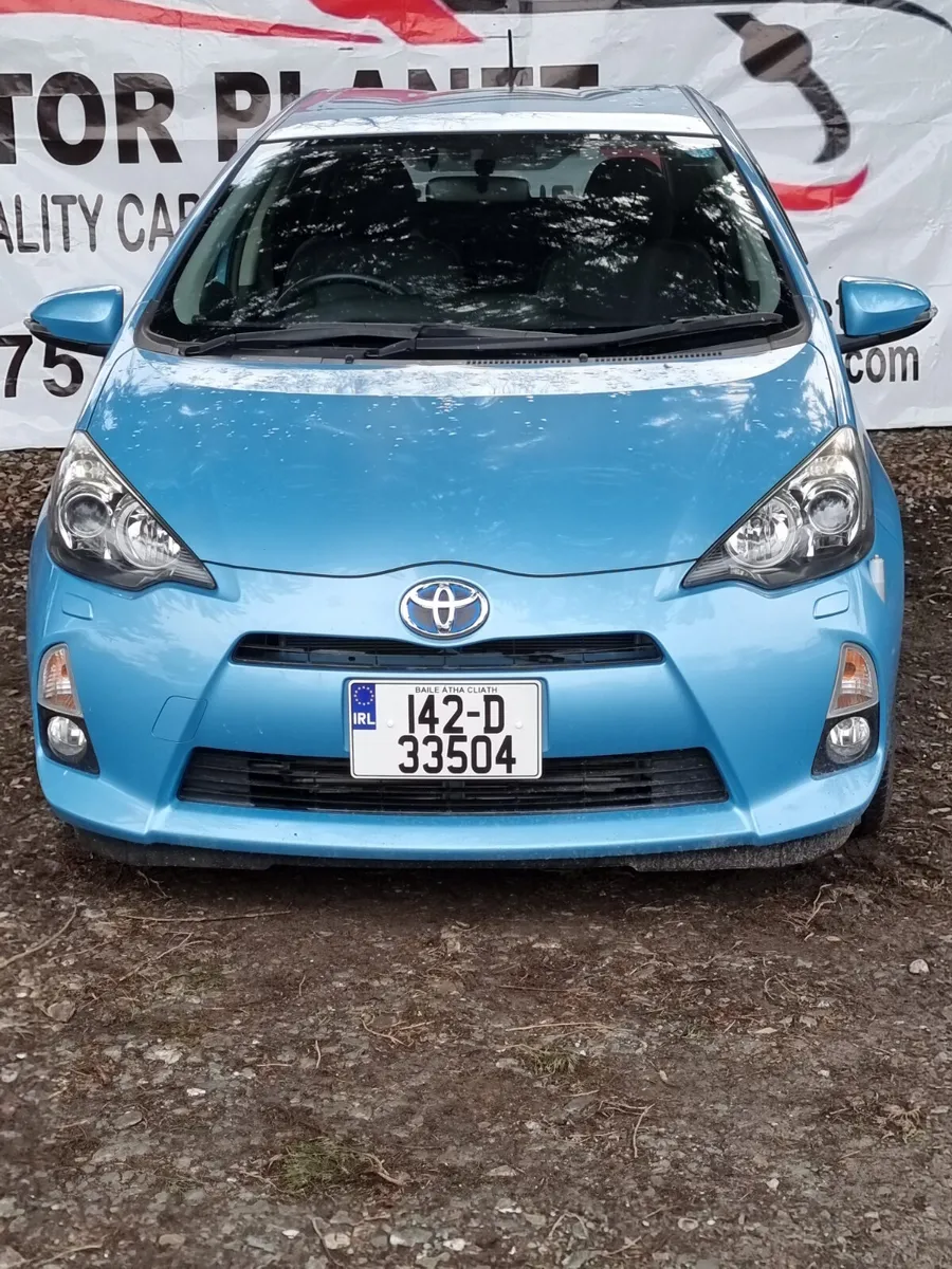 2014 TOYOTA AQUA 1.5 L HYBRID AUTOMATIC - Image 1