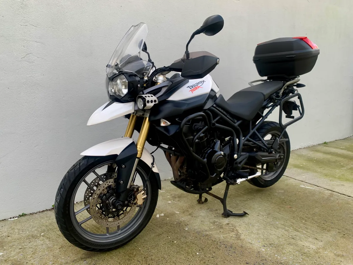 TRIUMPH TIGER 800 2012 (LOW MILEAGE) 47,000KM - Image 1