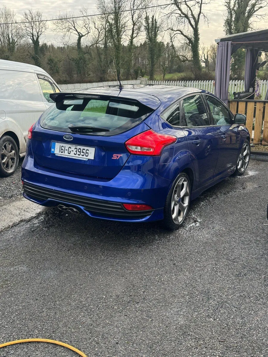 Ford Focus ST 2.0 - Image 3