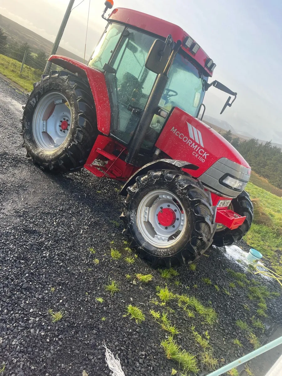 Tractor - Image 3