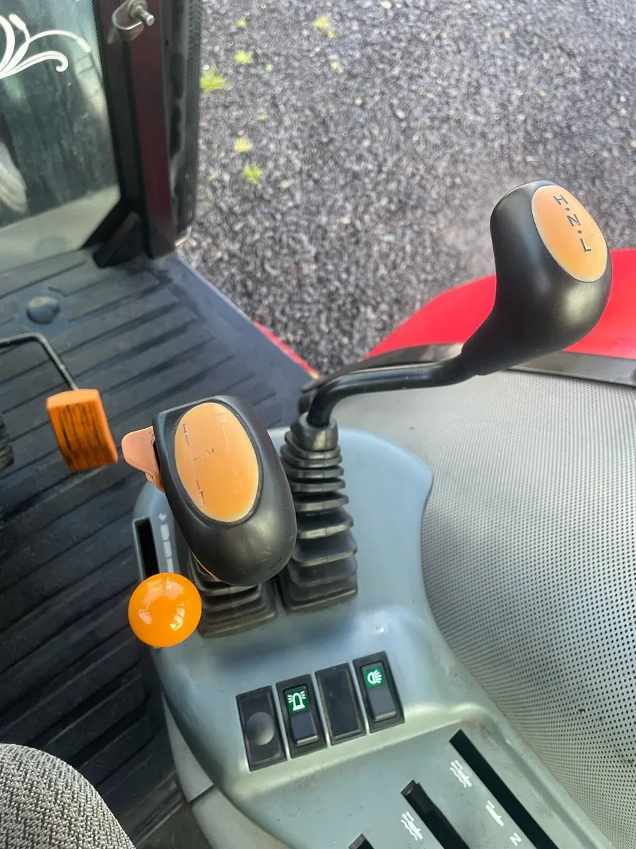 Tractor - Image 4