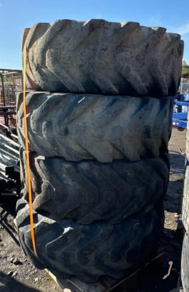 4 x ALLIANCE TOUGHTRAC tyres (440/80-24) - Image 2