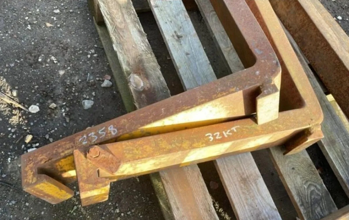 Pair of pallet Forks tines toes - Image 3