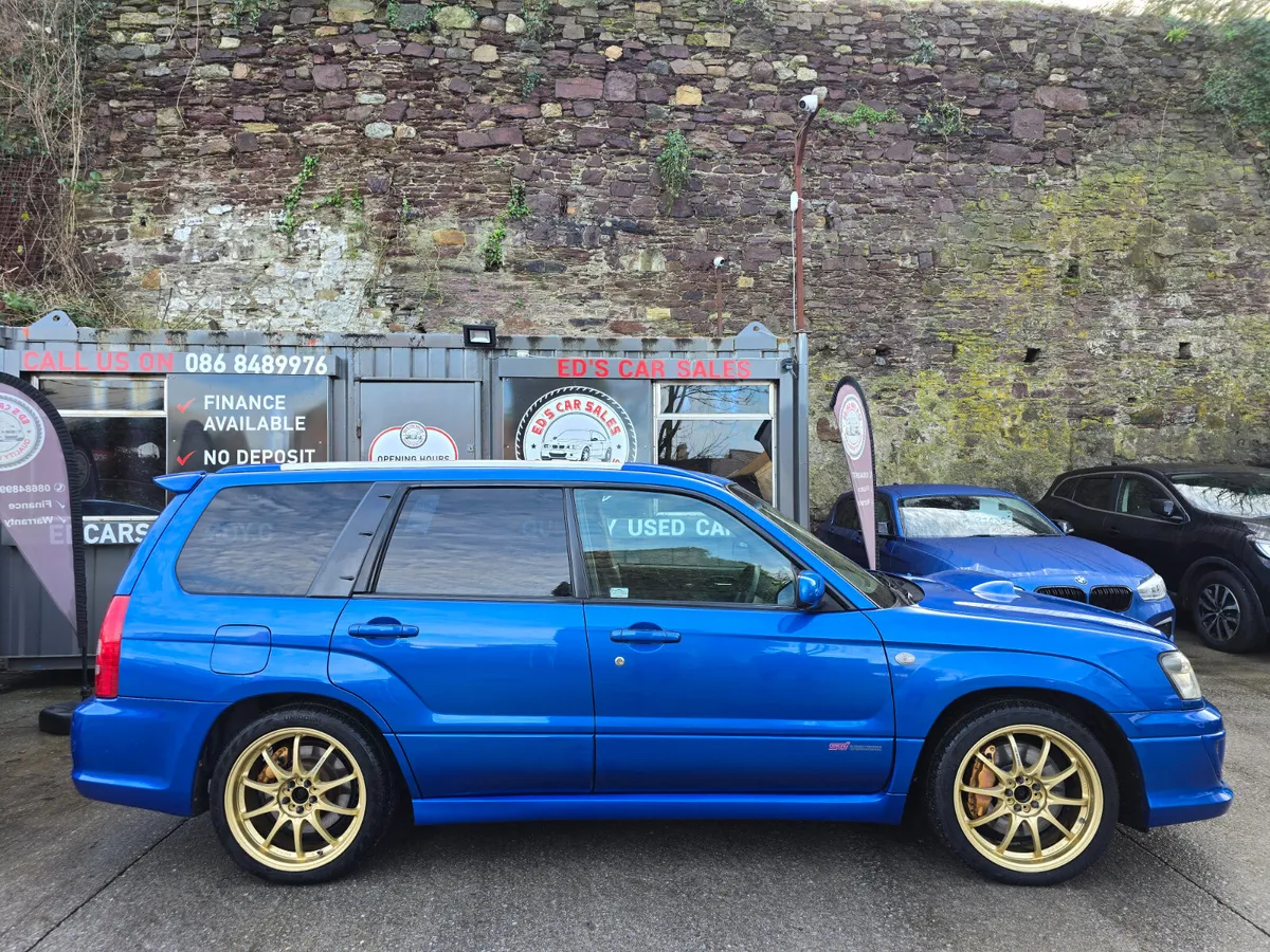 Subaru Forester sti 2.5 ... 2004 Very rare CAR !!! - Image 3