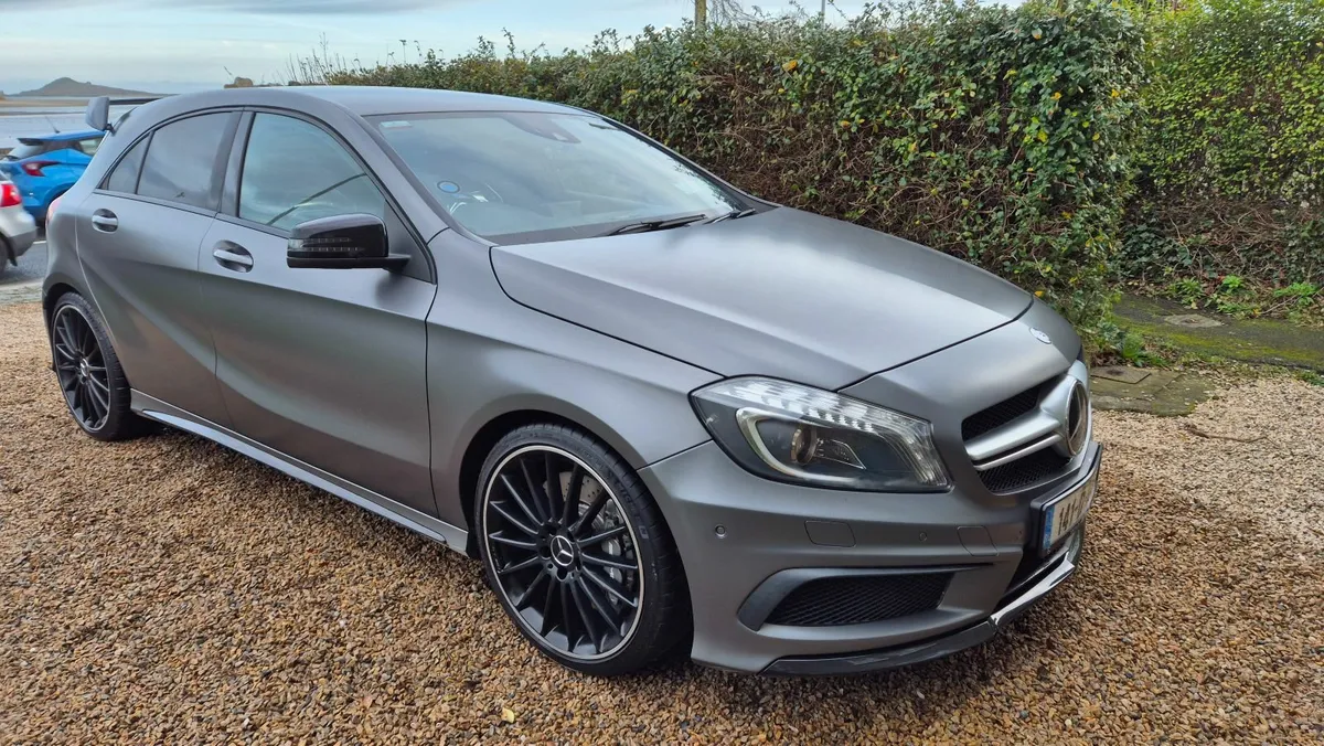 Mercedes-Benz A class AMG A45 - MOUNTAIN GRAY 2014 - Image 2