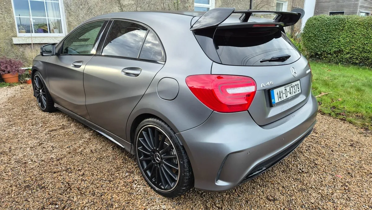 Mercedes-Benz A class AMG A45 - MOUNTAIN GRAY 2014 - Image 4