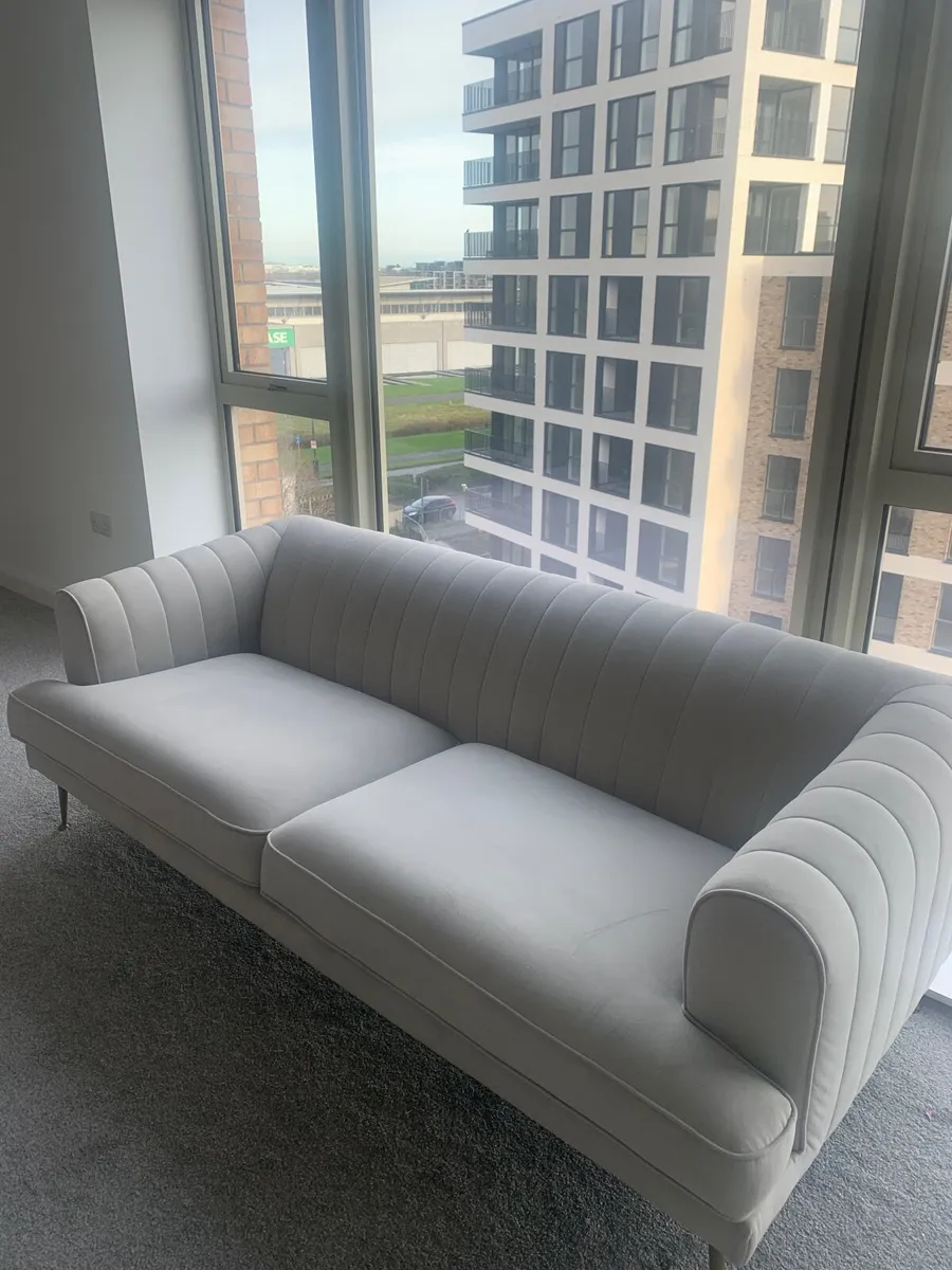 Sofa - Image 4