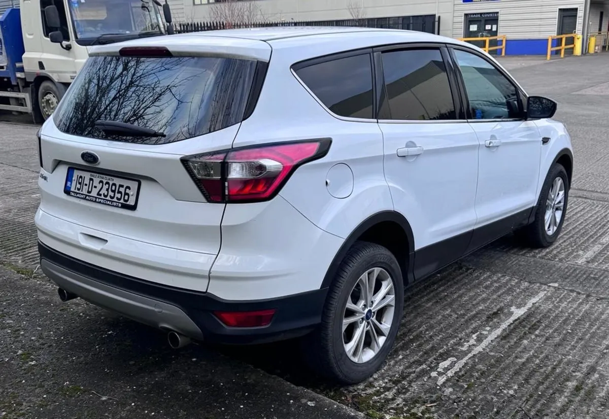 2019 Ford Kuga Titanium Commercial - Image 4