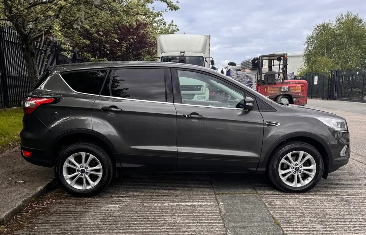 2019 Ford Kuga Titanium Tiny KLM’s - Image 3