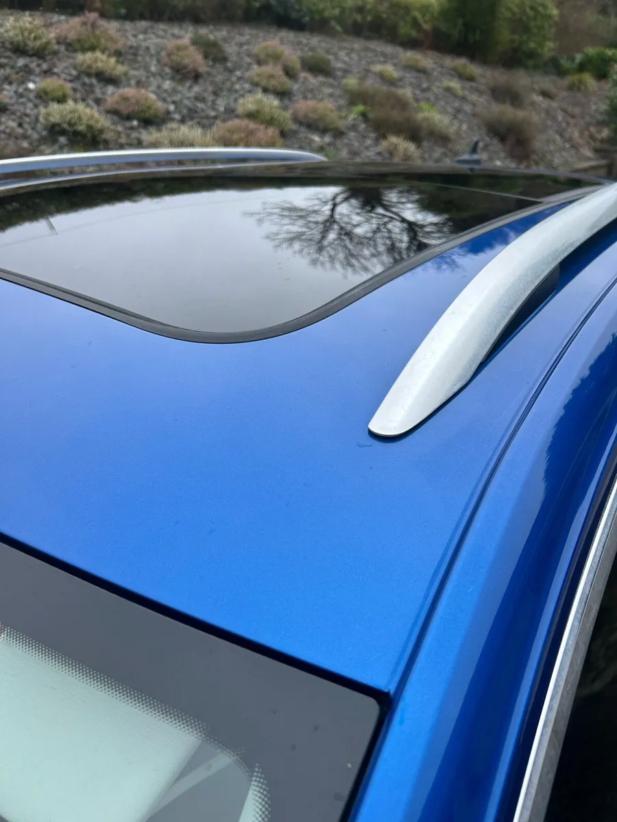 Car - Image 4