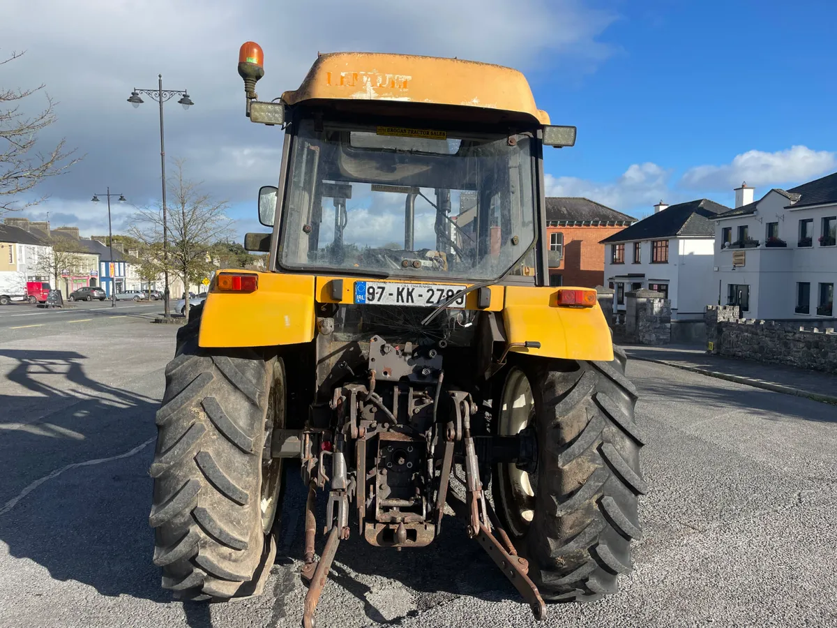 1997 Renault Ceres 95 with Loader - Image 2