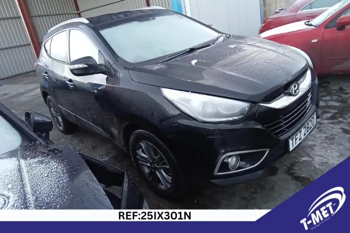 2014 HYUNDAI IX35 BREAKING FOR PARTS - Image 2